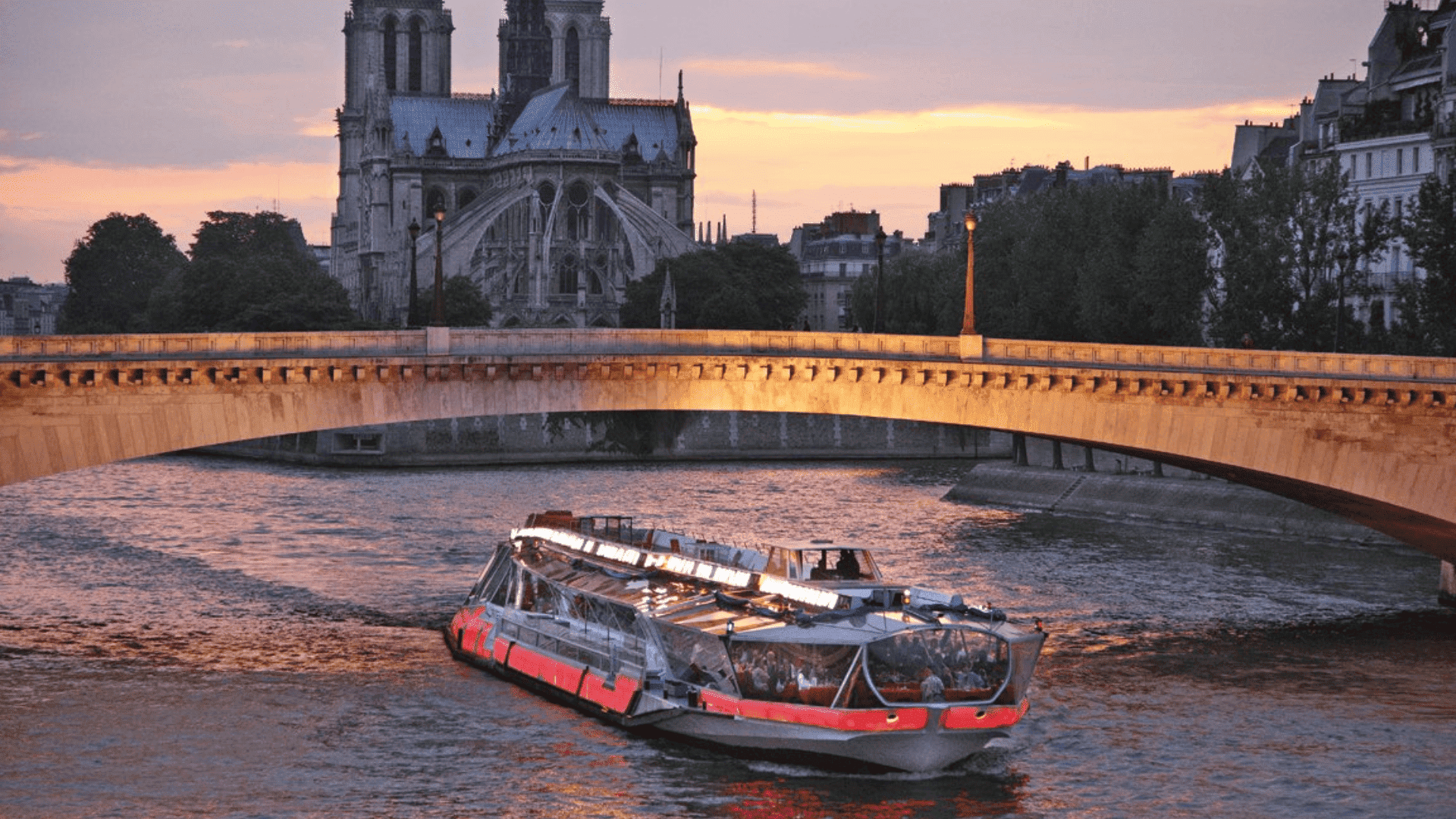 les bateaux mouches